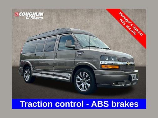 01u 2023 Chevrolet Express 2500 LT