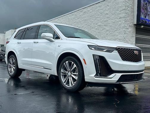 2025 Cadillac XT6 Premium Luxury AWD