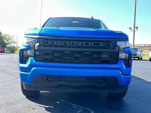 2025 Chevrolet Silverado 1500 Custom