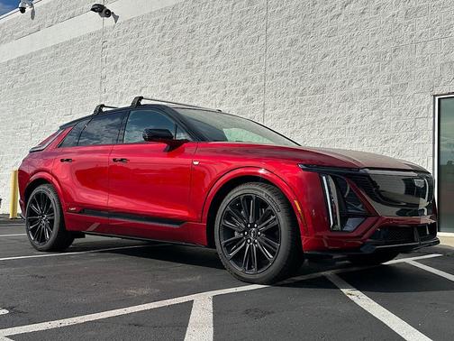 2026 Cadillac LYRIQ V Premium