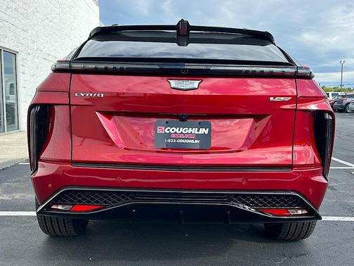 2026 Cadillac LYRIQ V Premium