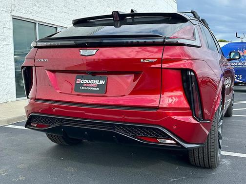 2026 Cadillac LYRIQ V Premium