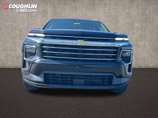 Mosaic Black Metallic 2026 Chevrolet Traverse LT