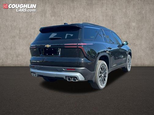 Mosaic Black Metallic 2026 Chevrolet Traverse LT