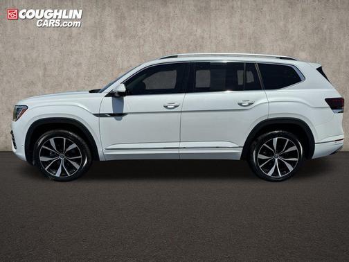 Pure White 2024 Volkswagen Atlas 2.0T SEL Premium R-Line 4MOTION