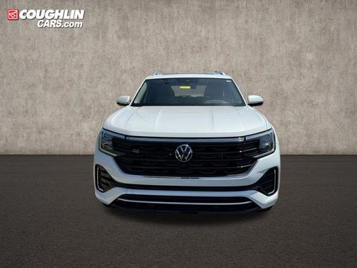 Pure White 2024 Volkswagen Atlas 2.0T SEL Premium R-Line 4MOTION