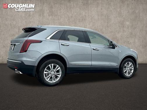 2025 Cadillac XT5 Luxury