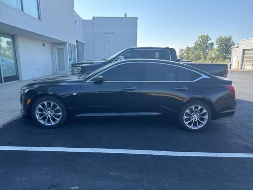2022 Cadillac CT5 Premium Luxury