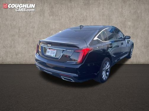 2022 Cadillac CT5 Premium Luxury