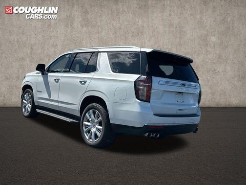 Iridescent Pearl Tricoat 2021 Chevrolet Tahoe 4WD High Country