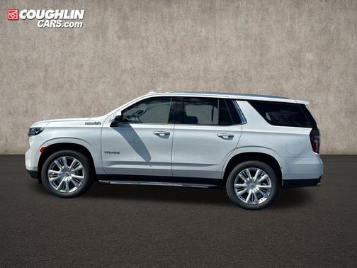 Iridescent Pearl Tricoat 2021 Chevrolet Tahoe 4WD High Country