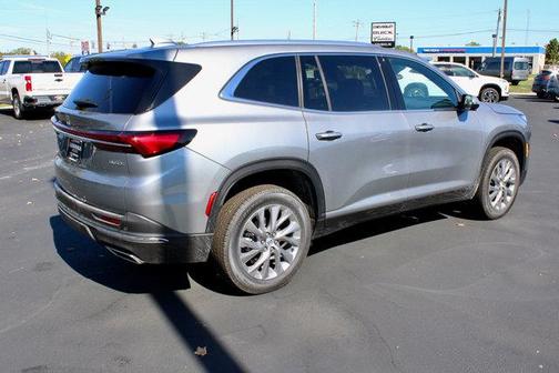 2025 Buick Enclave Preferred FWD