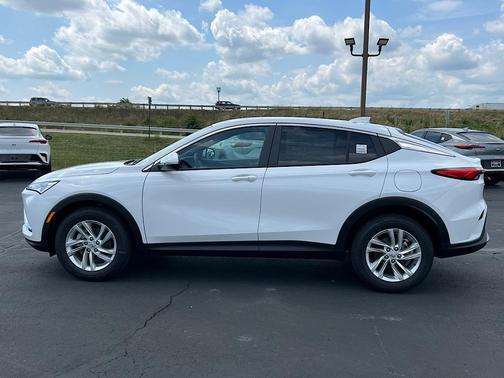 2025 Buick Envista Preferred FWD