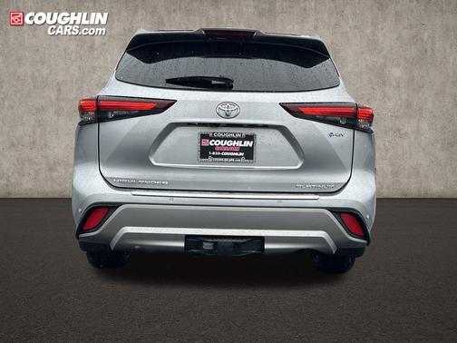 2025 Toyota Highlander Hybrid Platinum