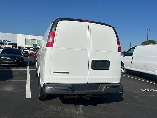 2025 Chevrolet Express 2500 RWD 2500 Regular Wheelbase WT