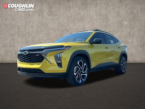Nitro Yellow Metallic 2024 Chevrolet Trax FWD 2RS