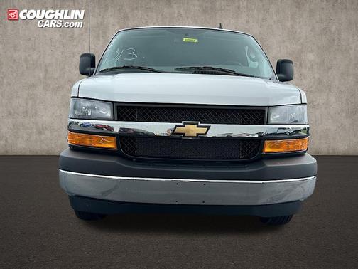 2025 Chevrolet Express 3500 RWD 3500 Extended Wheelbase WT