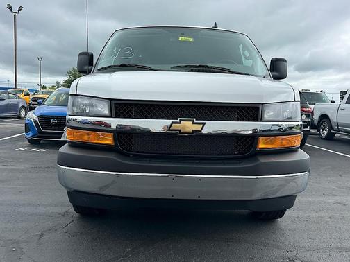 2025 Chevrolet Express 3500 RWD 3500 Extended Wheelbase WT