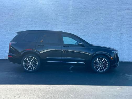 2025 Cadillac XT6 Sport AWD