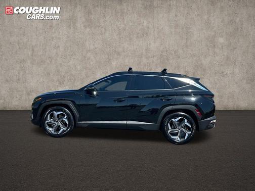Phantom Black 2022 Hyundai TUCSON Limited