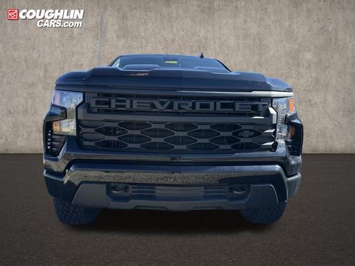 Black 2026 Chevrolet Silverado 1500 Custom Trail Boss