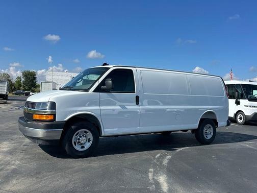 2025 Chevrolet Express 3500 RWD 3500 Extended Wheelbase WT