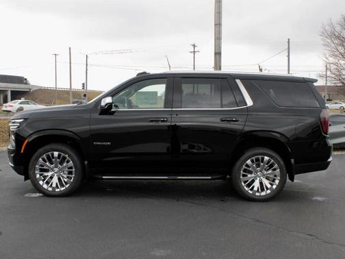 2025 Chevrolet Tahoe LS