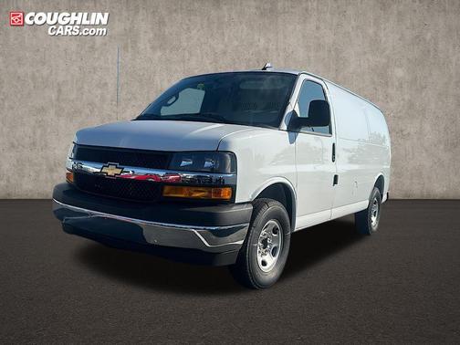 2025 Chevrolet Express 2500 RWD 2500 Regular Wheelbase WT