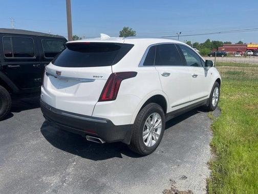 2025 Cadillac XT5 Luxury