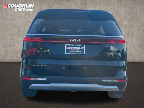 2023 Kia Carnival LX