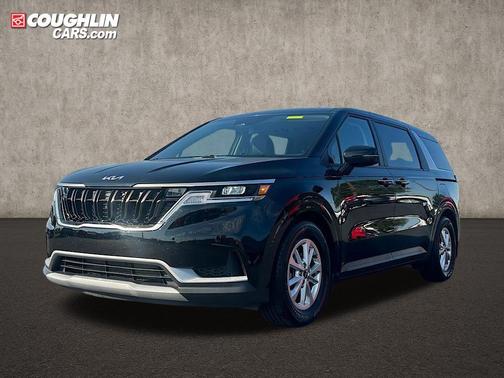 2023 Kia Carnival LX