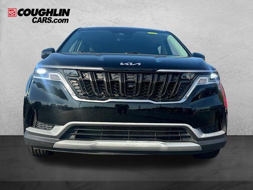 2023 Kia Carnival LX