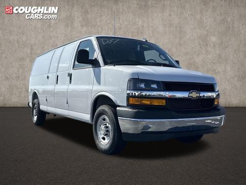 2025 Chevrolet Express 3500 RWD 3500 Extended Wheelbase WT