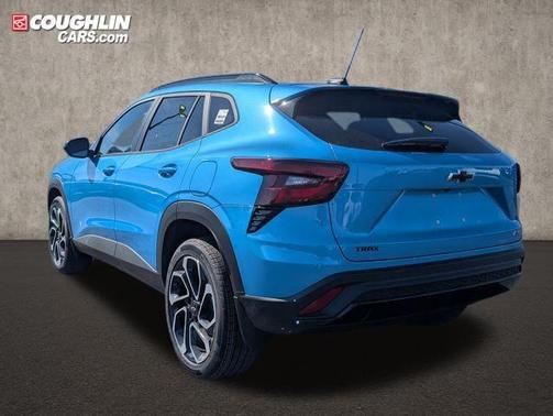 Marina Blue Metallic 2026 Chevrolet Trax FWD 2RS