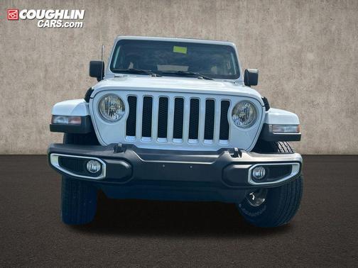 Bright White Clearcoat 2020 Jeep Wrangler Unlimited Sahara