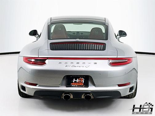 2018 Porsche 911 Carrera 4S