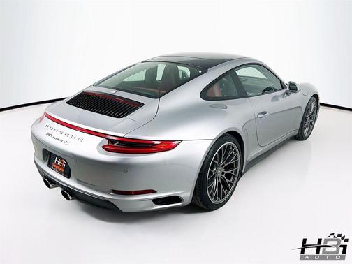 2018 Porsche 911 Carrera 4S
