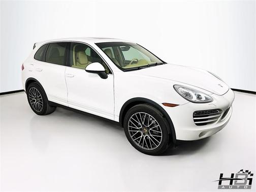 2014 Porsche Cayenne Base