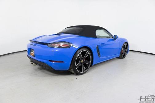 2023 Porsche 718 Boxster S