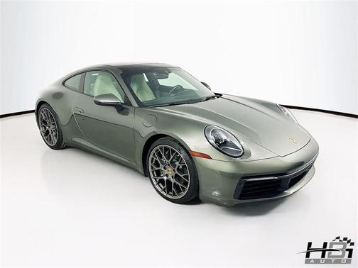 2020 Porsche 911 Carrera