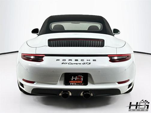 Carrara White Metallic 2018 Porsche 911 Carrera GTS
