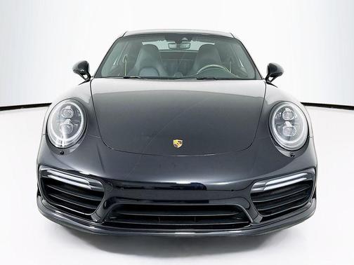 Jet Black Metallic 2017 Porsche 911 Turbo S