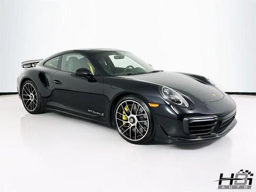 Jet Black Metallic 2017 Porsche 911 Turbo S