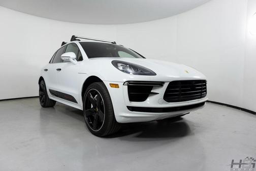 2020 Porsche Macan Turbo