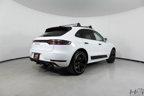 2020 Porsche Macan Turbo