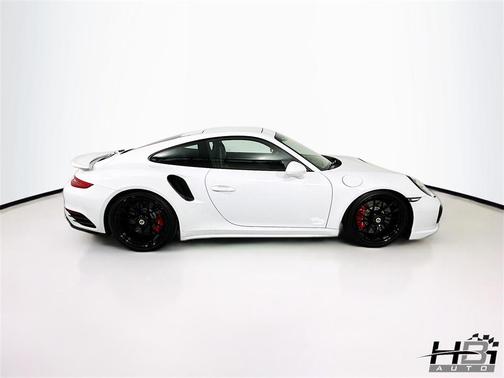 2017 Porsche 911 Turbo