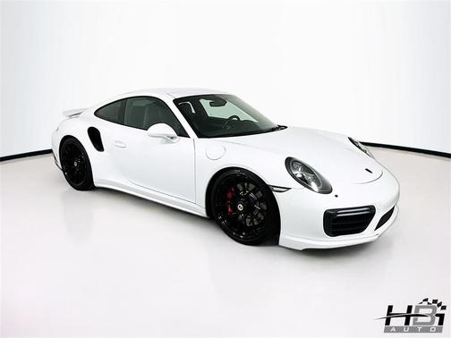 2017 Porsche 911 Turbo
