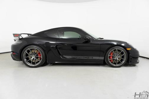 2021 Porsche 718 Cayman GT4