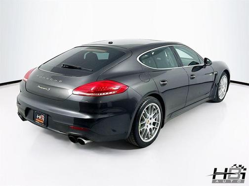 2015 Porsche Panamera S