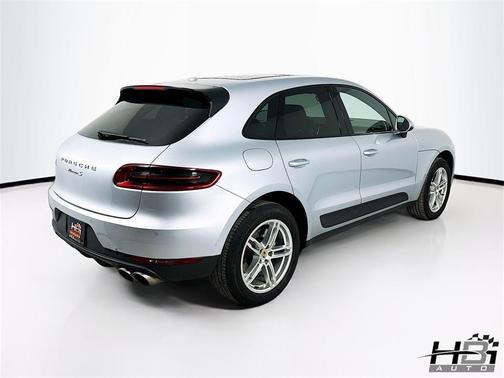 2016 Porsche Macan S